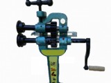 Manual operated grooving machine