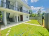 New  House for rent in Athurugiriya