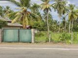 Sell a land facing to Galle Road